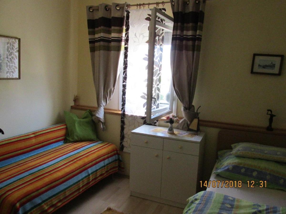Holiday Home In Balatonkeresztur 19455 Phòng bức ảnh