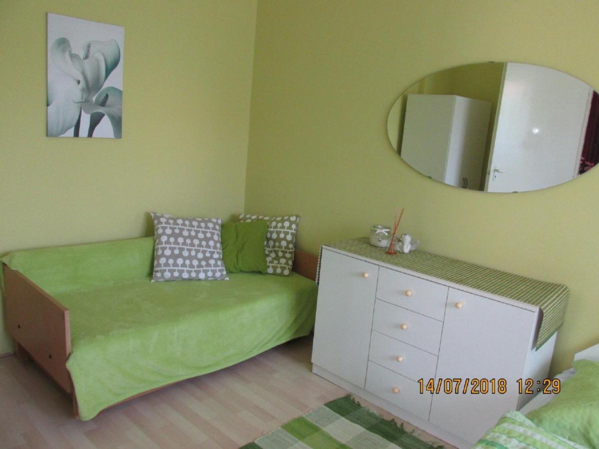 Holiday Home In Balatonkeresztur 19455 Phòng bức ảnh